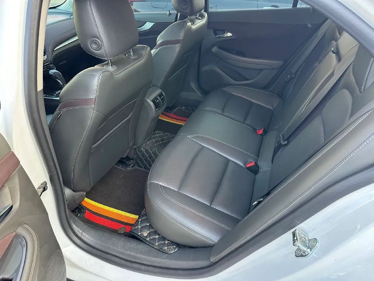 2018 Chevrolet Malibu 1.5T 170HP L4 6AT,autocango,china used car exporter,china ev exporter,chinese used car exporter,chinese used ev exporter