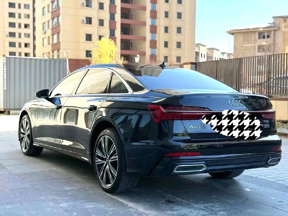 2021 Audi A6L 2.0T 224HP L4 7DCT,autocango,china used car exporter,china ev exporter,chinese used car exporter,chinese used ev exporter
