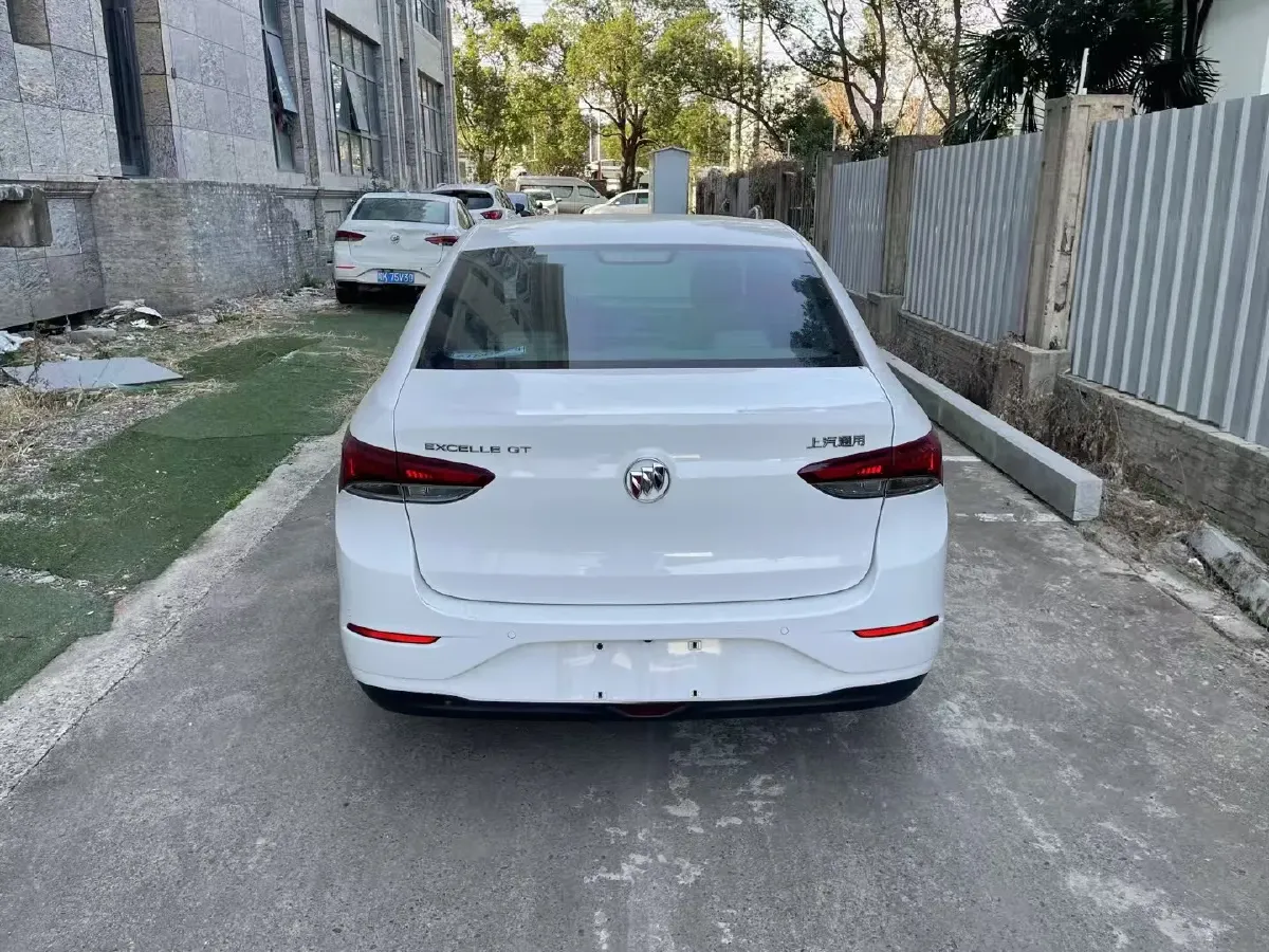 2020 Buick Encore 1.0T 125HP L3 6AT,autocango,china used car exporter,china ev exporter,chinese used car exporter,chinese used ev exporter