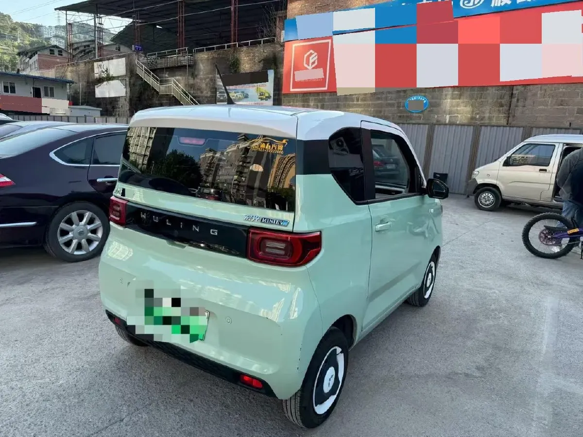 2022 WuLing HongGuang MINI EV BEV 13.9KWH,autocango,china used car exporter,china ev exporter,chinese used car exporter,chinese used ev exporter