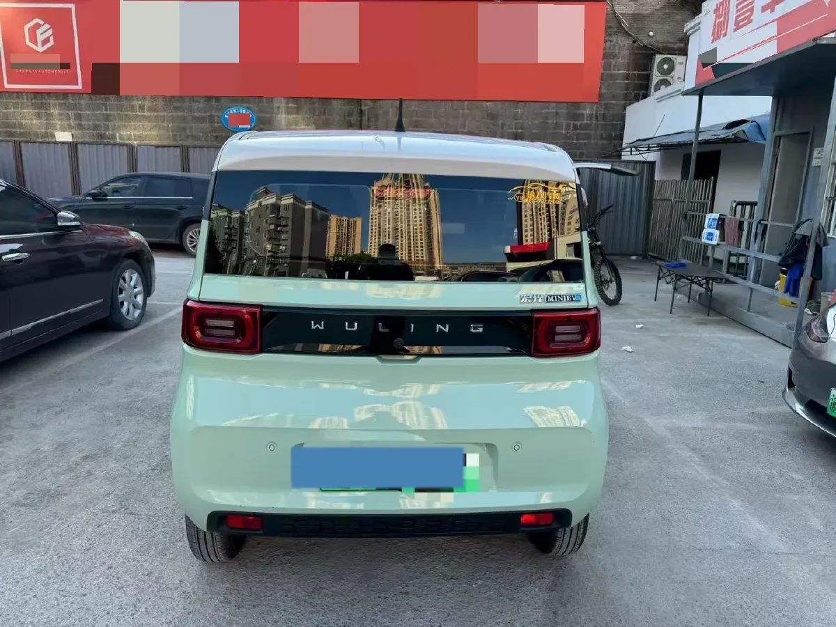 2022 WuLing HongGuang MINI EV BEV 13.9KWH,autocango,china used car exporter,china ev exporter,chinese used car exporter,chinese used ev exporter