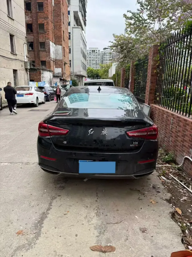 2022 HongQi H5 1.5T 169HP L4 7DCT,autocango,china used car exporter,china ev exporter,chinese used car exporter,chinese used ev exporter