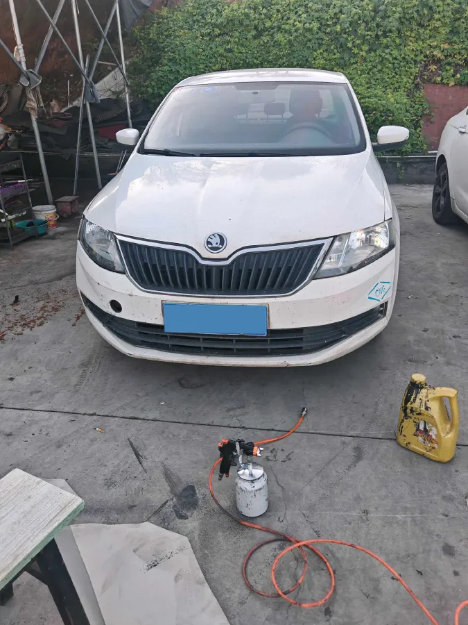 2018 Skoda Rapid 1.6L 110HP L4 5MT,autocango,china used car exporter,china ev exporter,chinese used car exporter,chinese used ev exporter