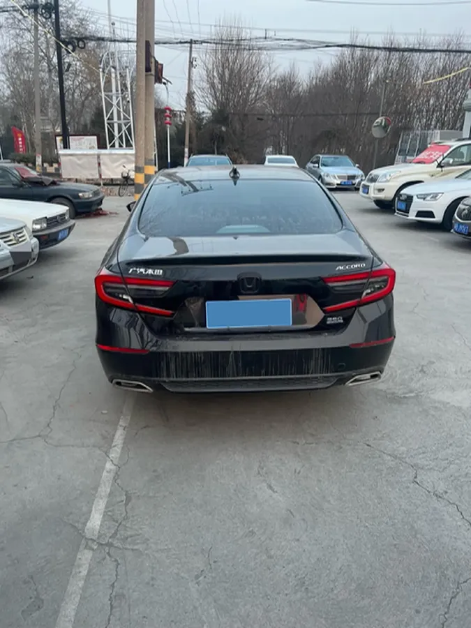 2022 Honda Accord 1.5T 194HP L4 CVT,autocango,china used car exporter,china ev exporter,chinese used car exporter,chinese used ev exporter