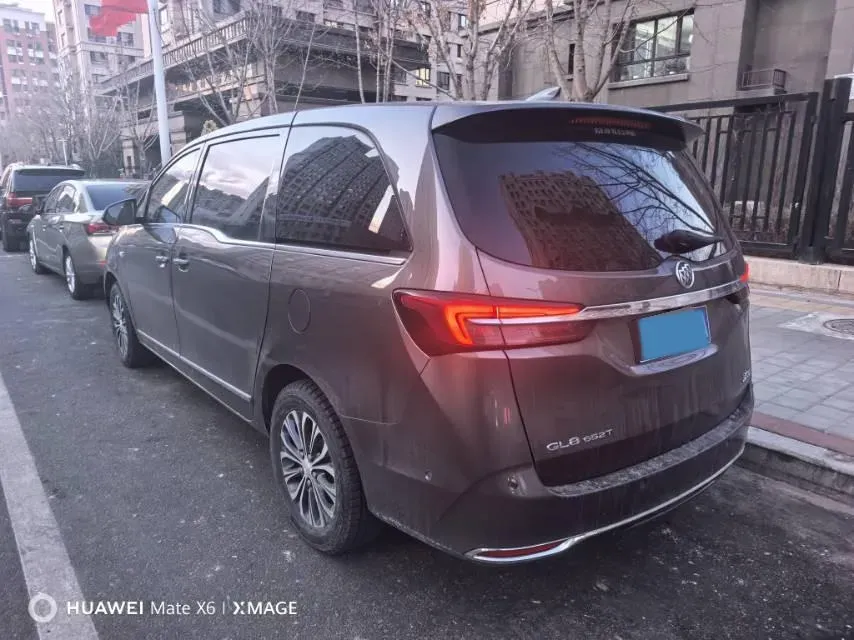 2021 Buick GL8 2.0T 237HP L4 9AT,autocango,china used car exporter,china ev exporter,chinese used car exporter,chinese used ev exporter