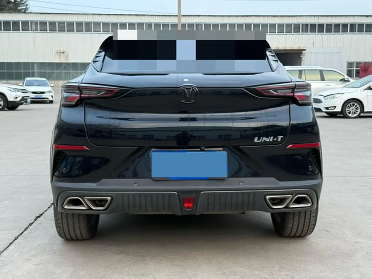 2022 ChangAn UNI-T 1.5T 188HP L4 7DCT,autocango,china used car exporter,china ev exporter,chinese used car exporter,chinese used ev exporter