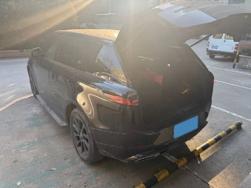 2023 Land Rover Range Rover Sport 3.0T 400HP L6 8AT,autocango,china used car exporter,china ev exporter,chinese used car exporter,chinese used ev exporter