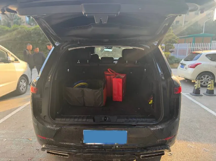 2023 Land Rover Range Rover Sport 3.0T 400HP L6 8AT,autocango,china used car exporter,china ev exporter,chinese used car exporter,chinese used ev exporter