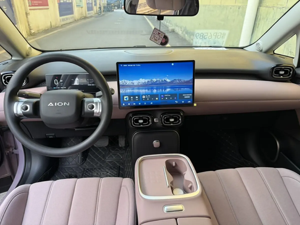 2025 Aion AION UT BEV,autocango,china used car exporter,china ev exporter,chinese used car exporter,chinese used ev exporter