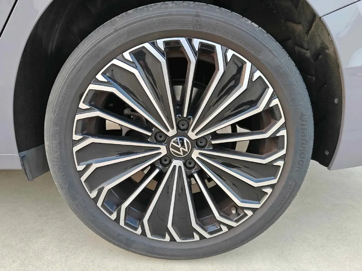 2025 Volkswagen Passat 2.0T 220HP L4 7DCT,autocango,china used car exporter,china ev exporter,chinese used car exporter,chinese used ev exporter