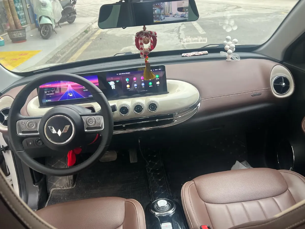 2024 WuLing BinGuo BEV 37.9KWH,autocango,china used car exporter,china ev exporter,chinese used car exporter,chinese used ev exporter