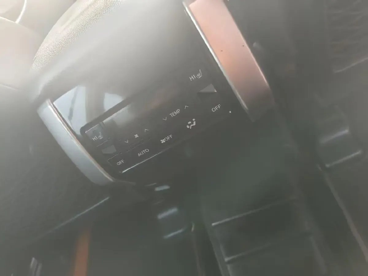 2018 Toyota Land Cruiser Prado 3.5L 280HP V6 6AT,autocango,china used car exporter,china ev exporter,chinese used car exporter,chinese used ev exporter