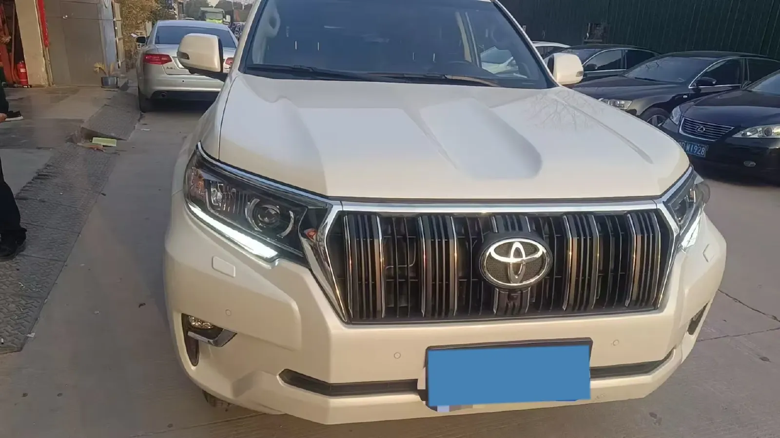 2018 Toyota Land Cruiser Prado 3.5L 280HP V6 6AT,autocango,china used car exporter,china ev exporter,chinese used car exporter,chinese used ev exporter