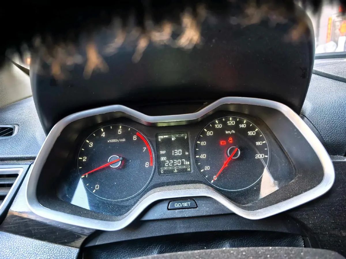 2017 BaoJun 310 1.5L 112HP L4 6MT,autocango,china used car exporter,china ev exporter,chinese used car exporter,chinese used ev exporter