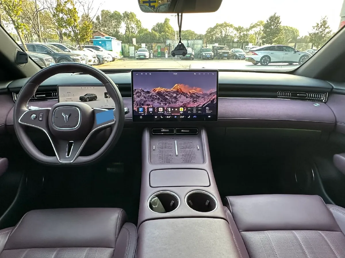 2025 Voyah FREE REEV 129HP REEV,autocango,china used car exporter,china ev exporter,chinese used car exporter,chinese used ev exporter