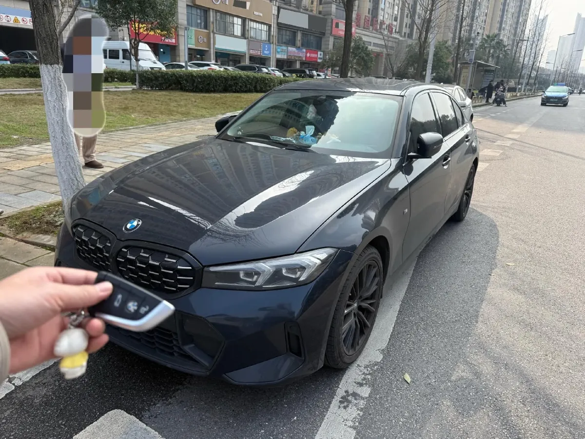 2023 BMW 3 Series 2.0T 184HP L4 8AT,autocango,china used car exporter,china ev exporter,chinese used car exporter,chinese used ev exporter