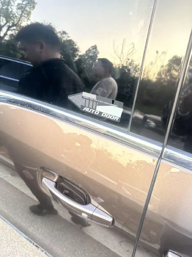 2023 Buick GL8 2.0T 237HP L4 9AT,autocango,china used car exporter,china ev exporter,chinese used car exporter,chinese used ev exporter