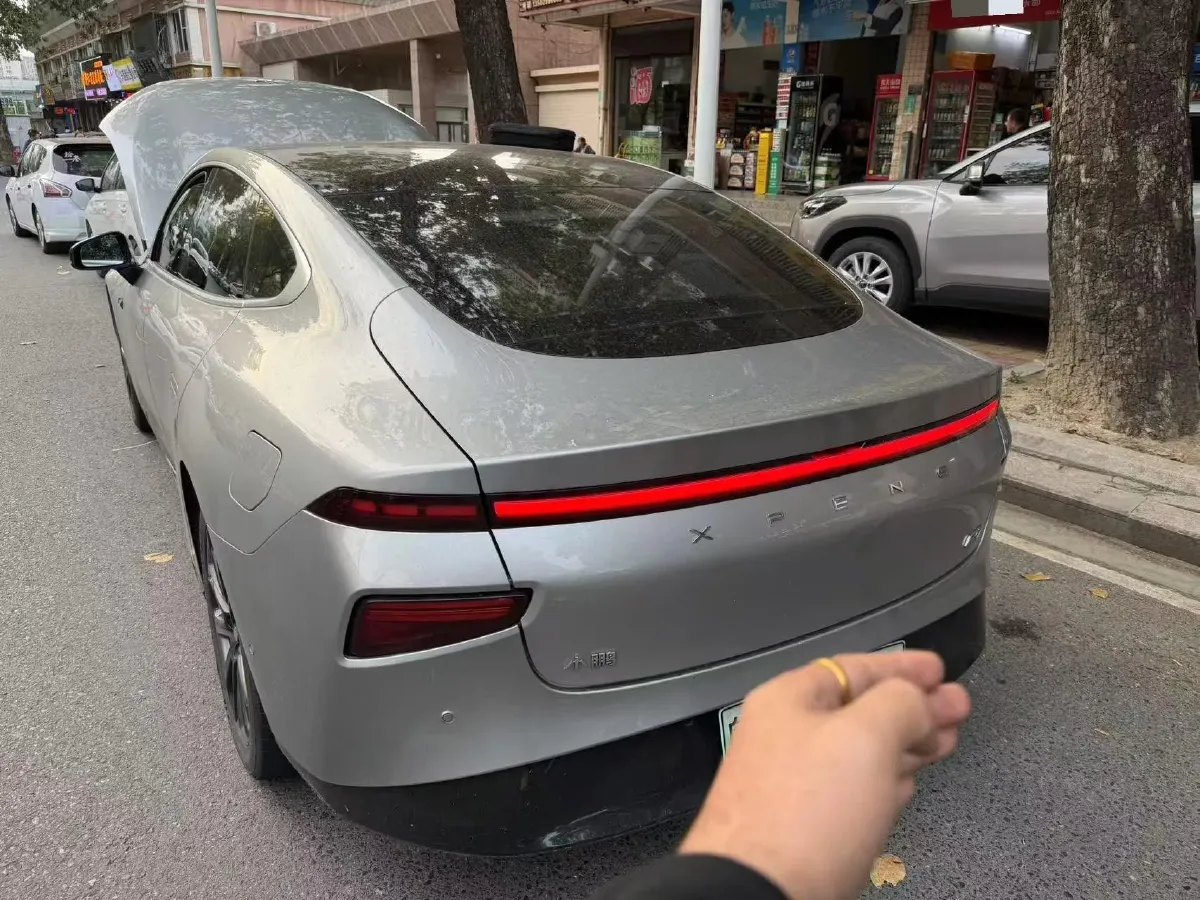 2020 DS 7 1.6T 215HP L4 8AT,autocango,china used car exporter,china ev exporter,chinese used car exporter,chinese used ev exporter