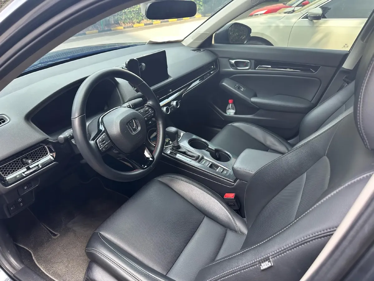 2022 Honda Civic 1.5T 182HP L4 CVT,autocango,china used car exporter,china ev exporter,chinese used car exporter,chinese used ev exporter