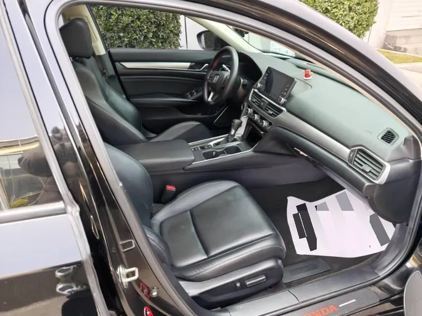 2021 Honda Accord 1.5T 194HP L4 CVT,autocango,china used car exporter,china ev exporter,chinese used car exporter,chinese used ev exporter
