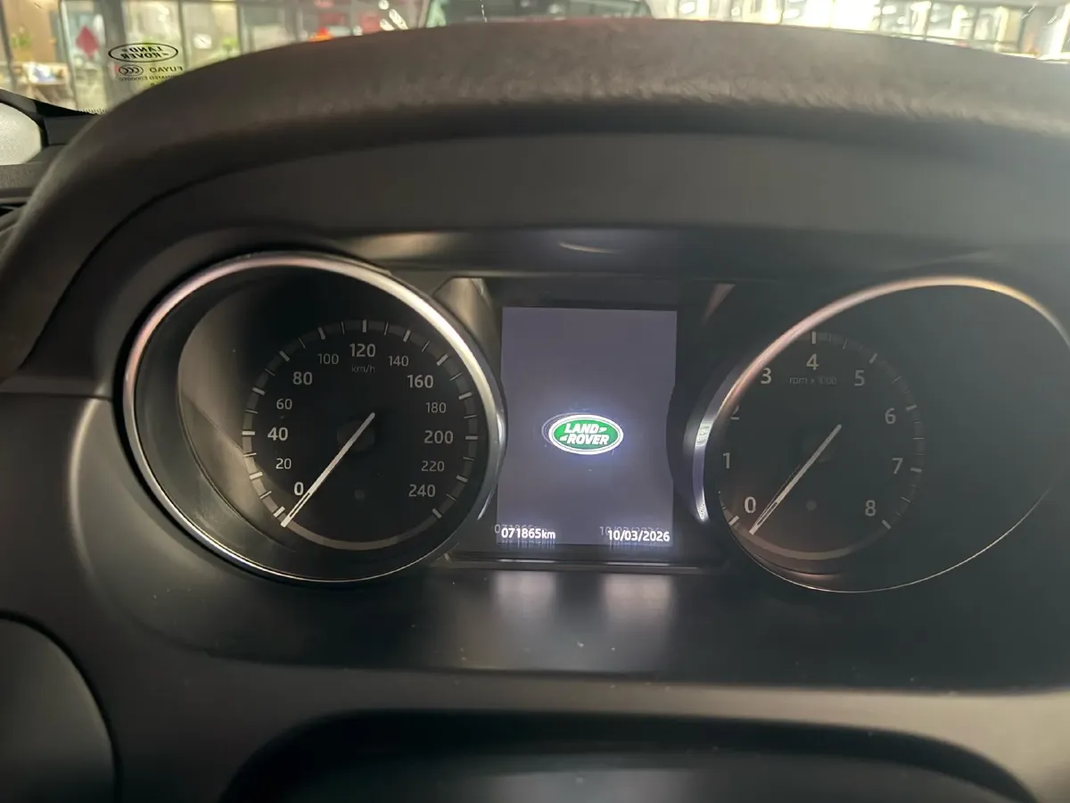 2018 Land Rover Discovery Sport 2.0T 241HP L4 9AT,autocango,china used car exporter,china ev exporter,chinese used car exporter,chinese used ev exporter