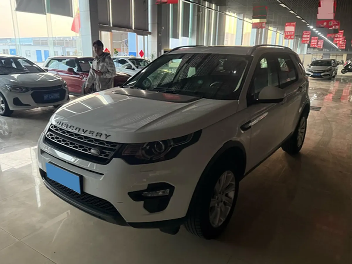 2018 Land Rover Discovery Sport 2.0T 241HP L4 9AT,autocango,china used car exporter,china ev exporter,chinese used car exporter,chinese used ev exporter