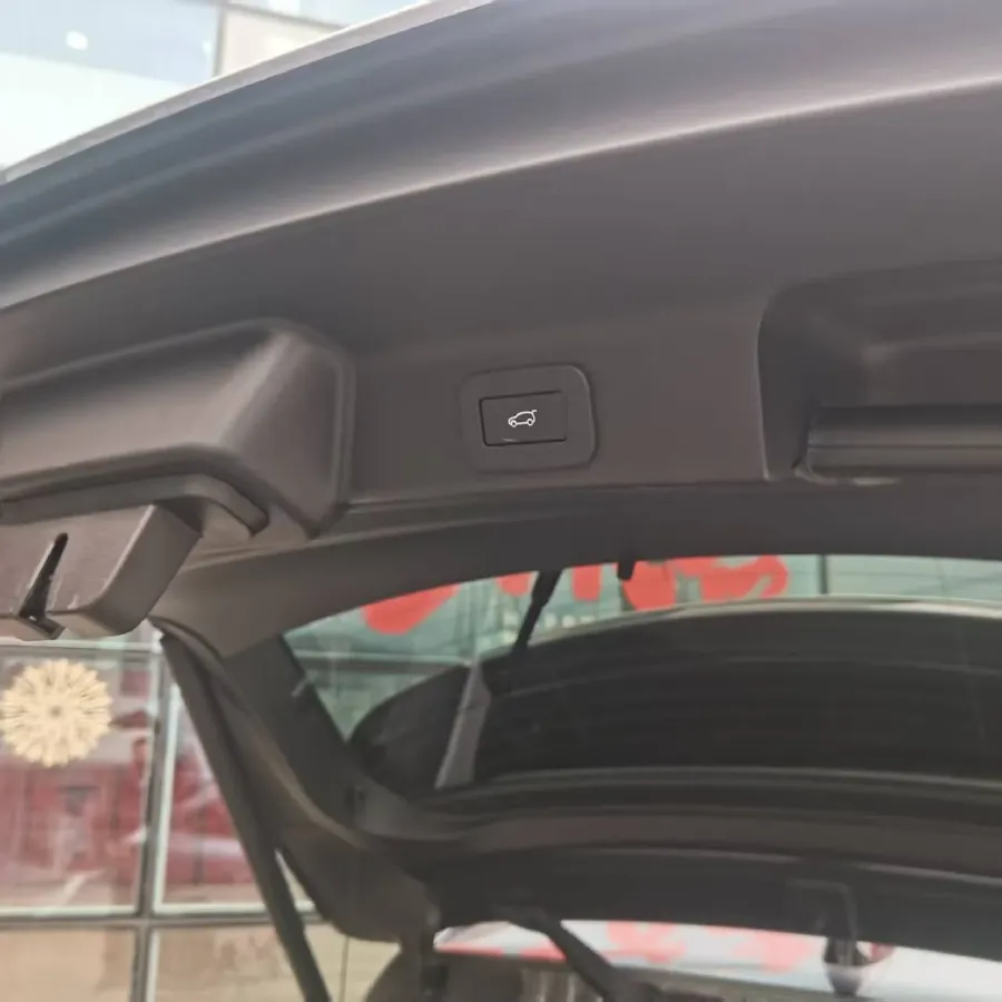 2025 Jaguar F-PACE 2.0T 250HP L4 8AT,autocango,china used car exporter,china ev exporter,chinese used car exporter,chinese used ev exporter