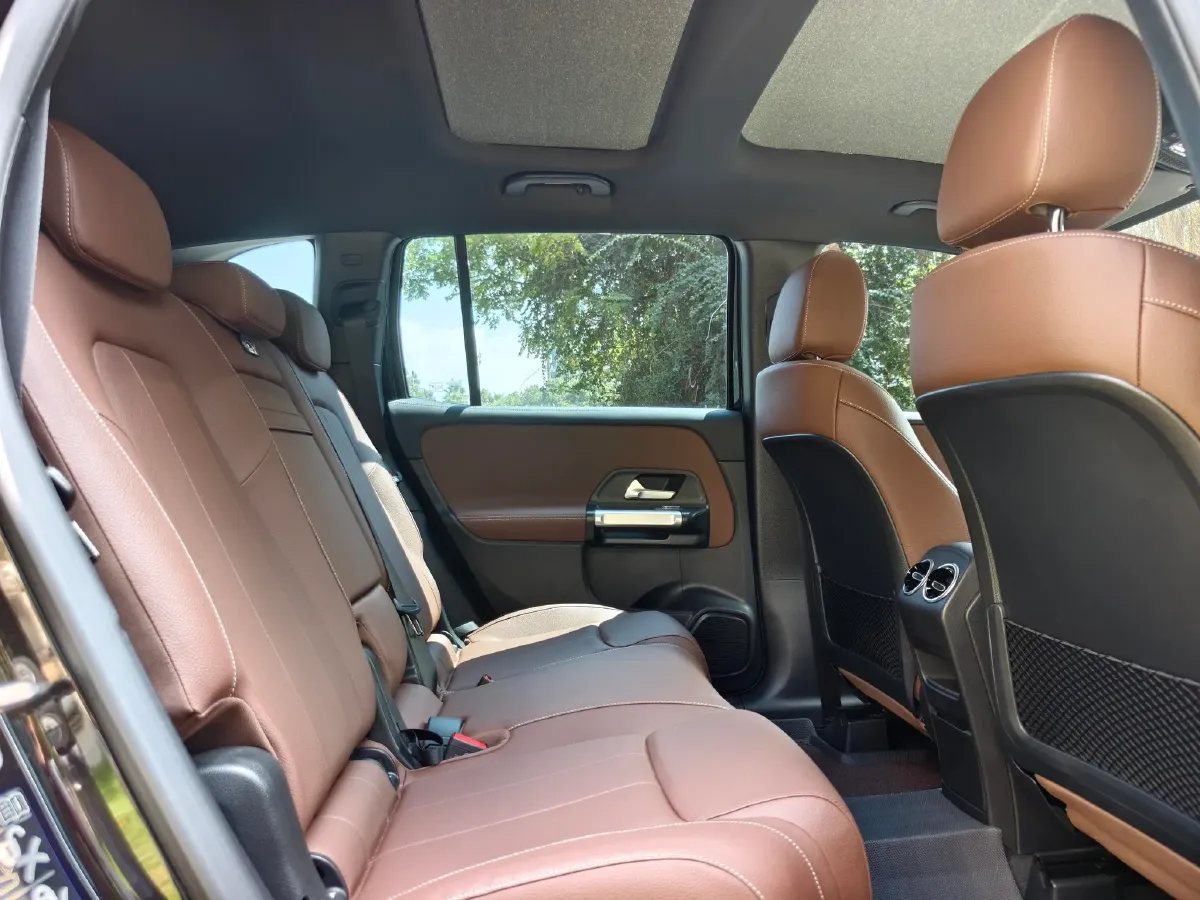 2025 Mercedes-Benz GLB Class 2.0T 190HP L4 8DCT,autocango,china used car exporter,china ev exporter,chinese used car exporter,chinese used ev exporter