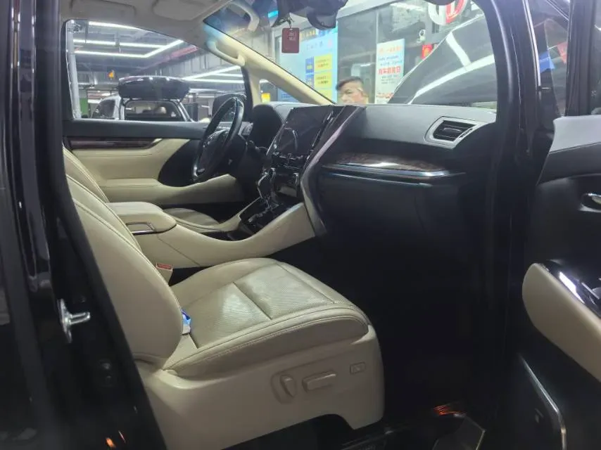 2021 Toyota Alphard 2.5L 117HP L4 E-CVT Hybrid,autocango,china used car exporter,china ev exporter,chinese used car exporter,chinese used ev exporter