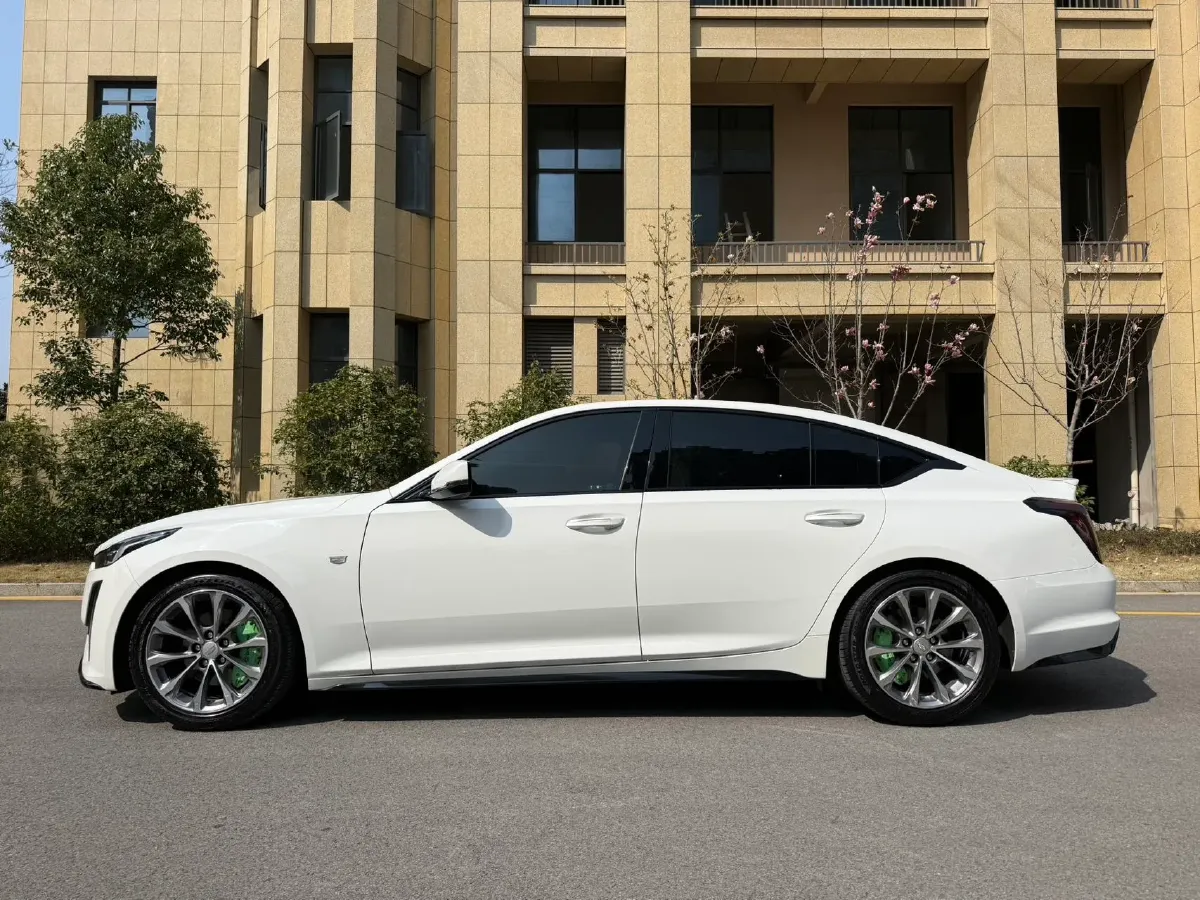 2021 Cadillac CT5 2.0T 237HP L4 10AT,autocango,china used car exporter,china ev exporter,chinese used car exporter,chinese used ev exporter