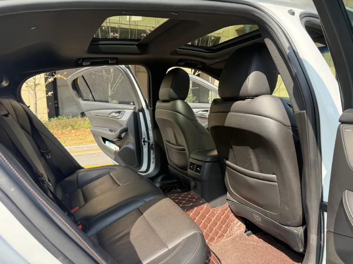 2021 Cadillac CT5 2.0T 237HP L4 10AT,autocango,china used car exporter,china ev exporter,chinese used car exporter,chinese used ev exporter