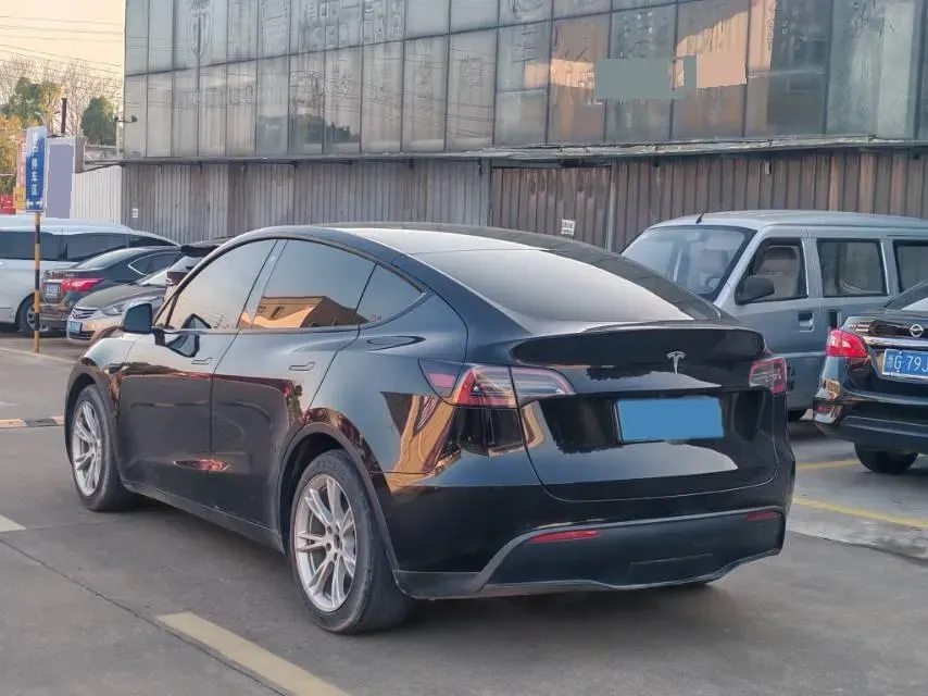 2021 MINI COUNTRYMAN 1.5T 136HP L3 8AT,autocango,china used car exporter,china ev exporter,chinese used car exporter,chinese used ev exporter