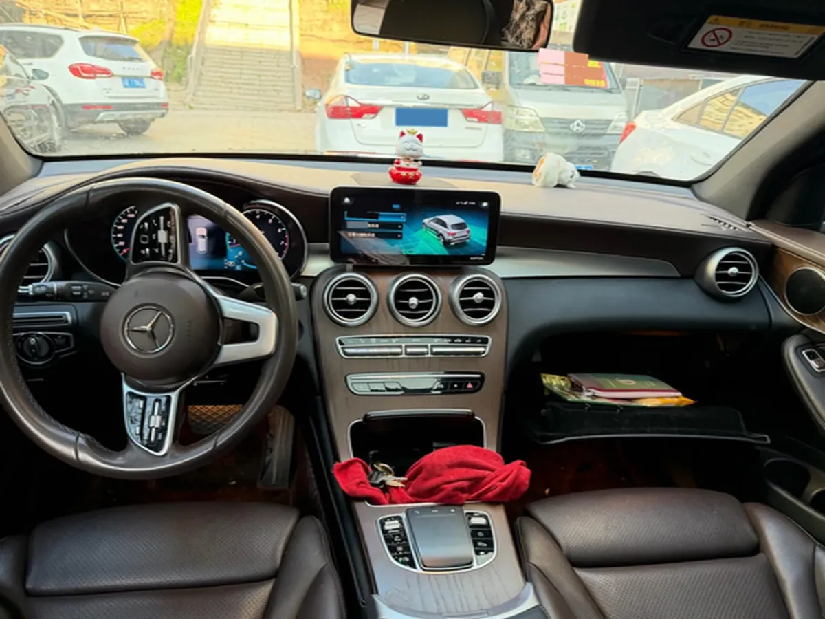 2020 Mercedes-Benz GLC Class 2.0T 197HP L4 9AT,autocango,china used car exporter,china ev exporter,chinese used car exporter,chinese used ev exporter