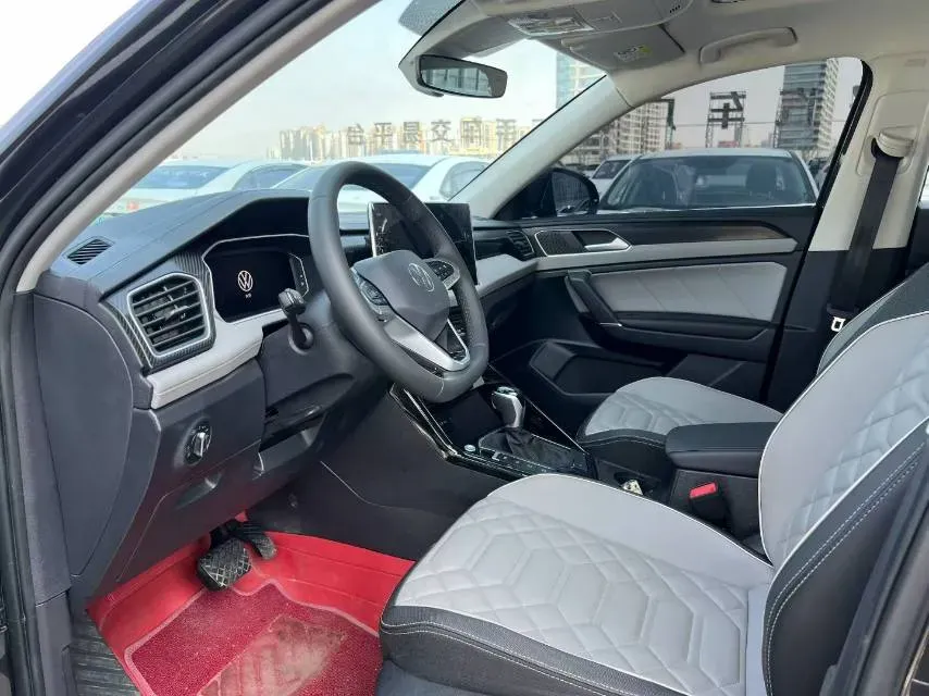 2024 Volkswagen Tayron 2.0T 186HP L4 7DCT,autocango,china used car exporter,china ev exporter,chinese used car exporter,chinese used ev exporter