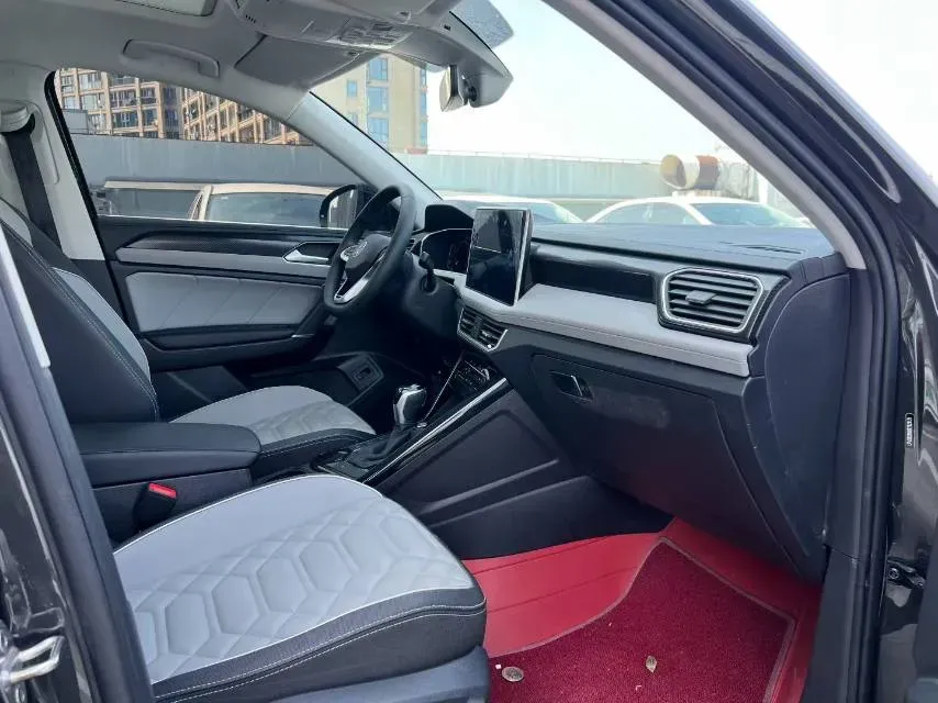 2024 Volkswagen Tayron 2.0T 186HP L4 7DCT,autocango,china used car exporter,china ev exporter,chinese used car exporter,chinese used ev exporter