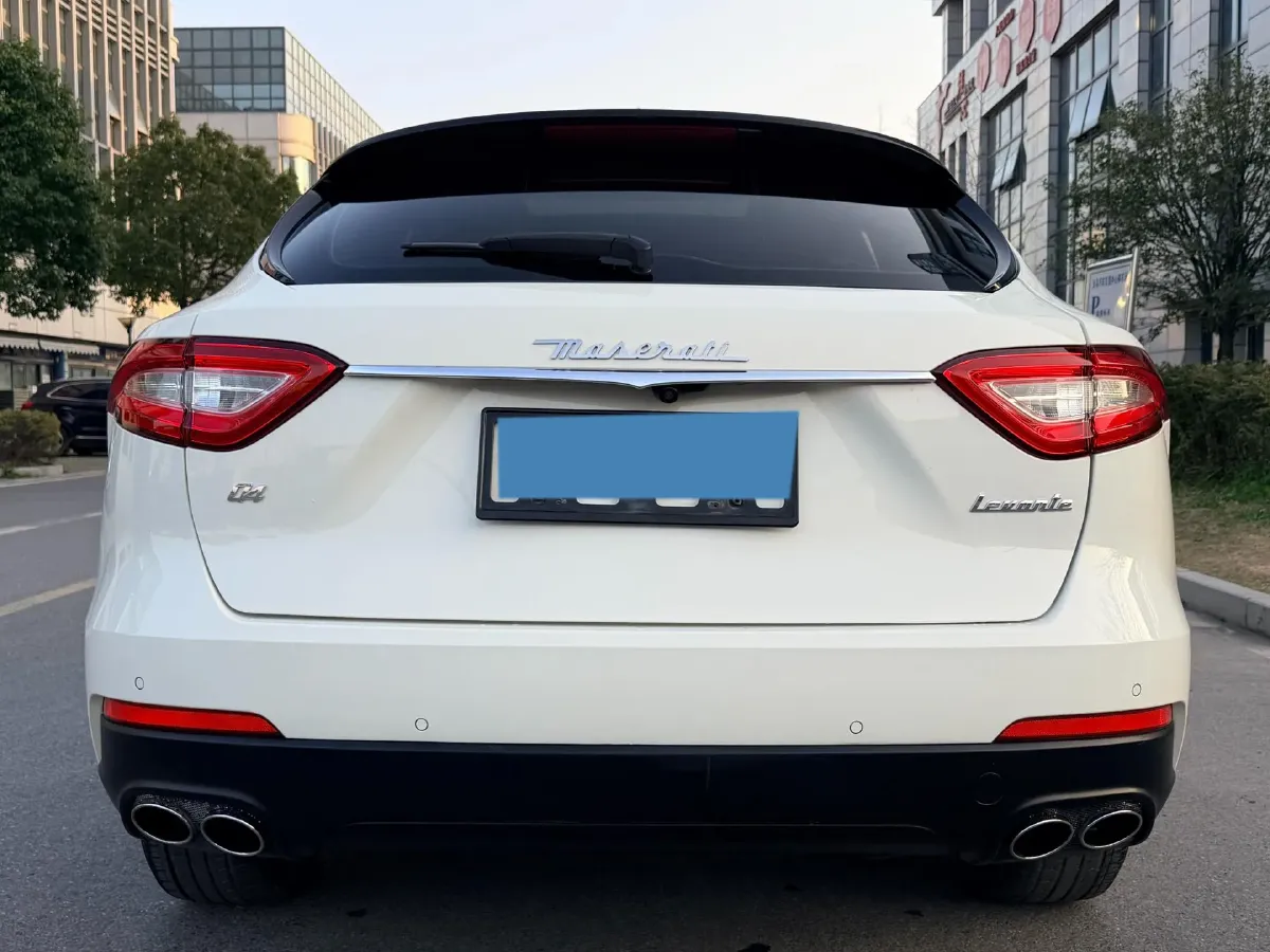 2018 Jaguar XJ 3.0T 340HP V6 8AT,autocango,china used car exporter,china ev exporter,chinese used car exporter,chinese used ev exporter