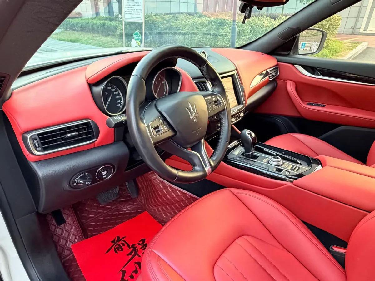 2018 Jaguar XJ 3.0T 340HP V6 8AT,autocango,china used car exporter,china ev exporter,chinese used car exporter,chinese used ev exporter