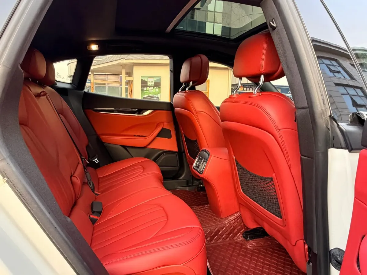 2018 Jaguar XJ 3.0T 340HP V6 8AT,autocango,china used car exporter,china ev exporter,chinese used car exporter,chinese used ev exporter