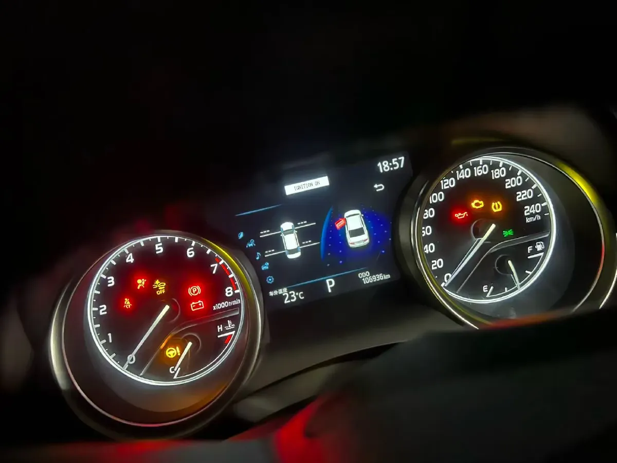 2019 Toyota Camry 2.0L 178HP L4 CVT,autocango,china used car exporter,china ev exporter,chinese used car exporter,chinese used ev exporter