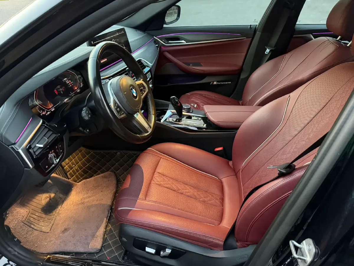 2021 BMW 5 Series 2.0T 252HP L4 8AT,autocango,china used car exporter,china ev exporter,chinese used car exporter,chinese used ev exporter