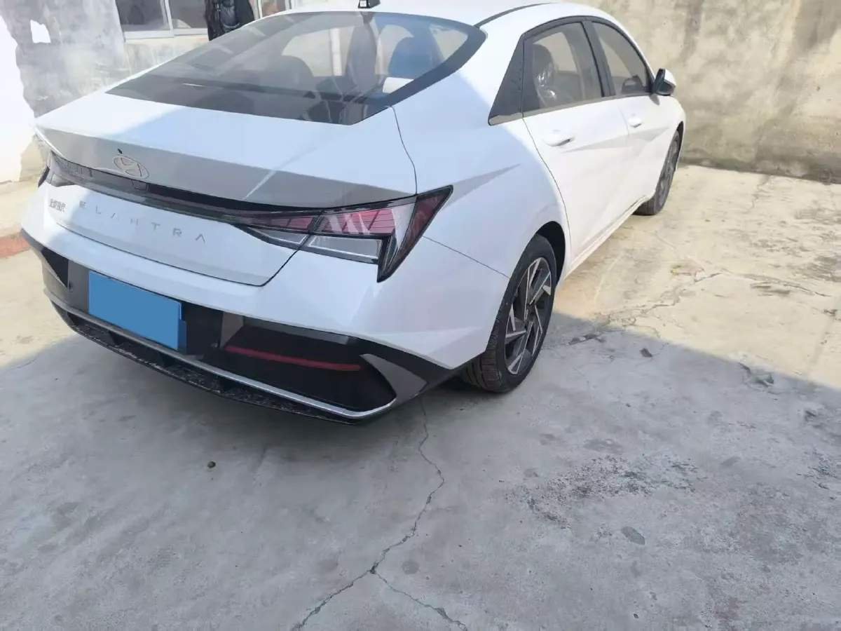 2023 Hyundai Elantra 1.5L 115HP L4 CVT,autocango,china used car exporter,china ev exporter,chinese used car exporter,chinese used ev exporter
