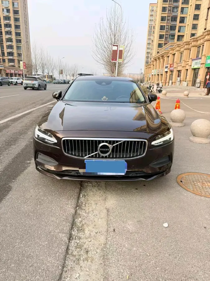 2018 Volvo S90 2.0T 254HP L4 8AT,autocango,china used car exporter,china ev exporter,chinese used car exporter,chinese used ev exporter