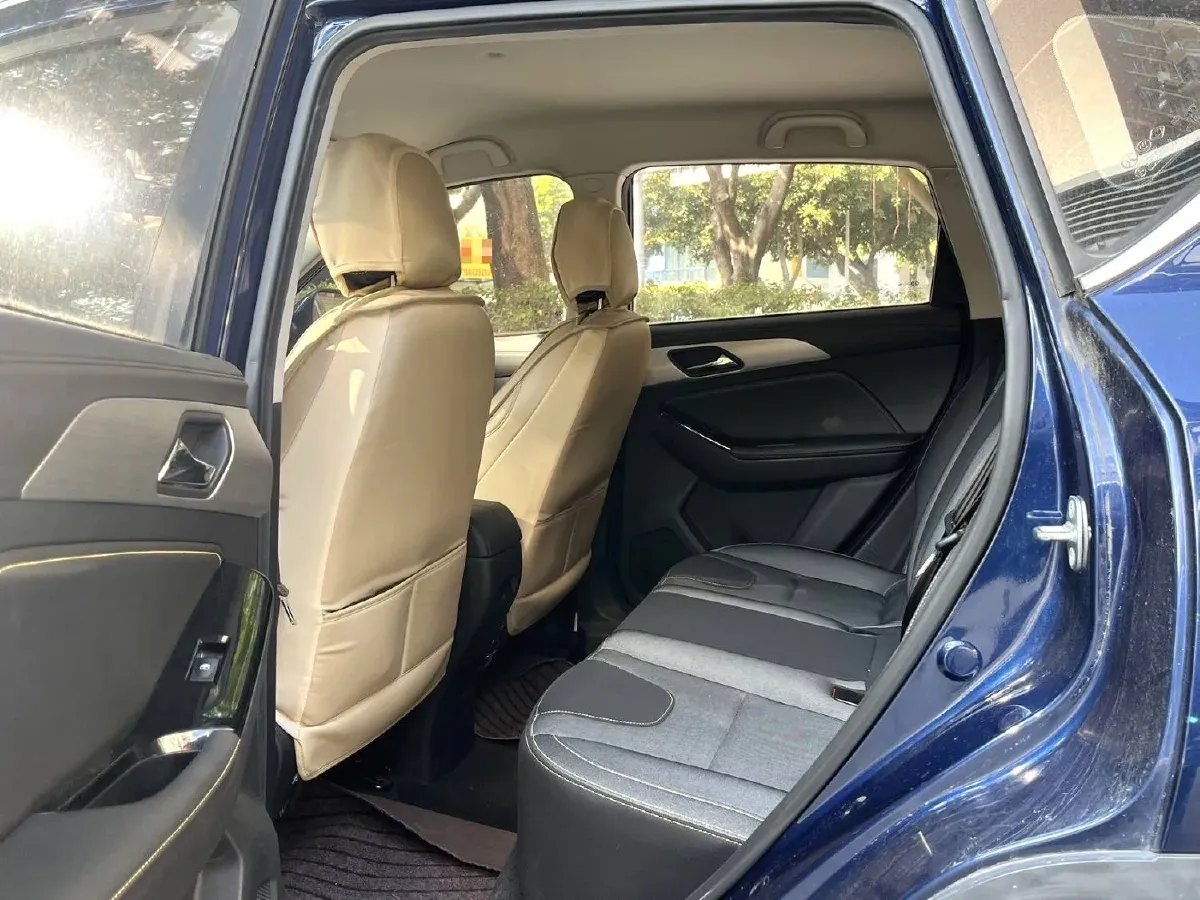 2019 BeiJing Auto X3 1.5T 150HP L4 CVT,autocango,china used car exporter,china ev exporter,chinese used car exporter,chinese used ev exporter