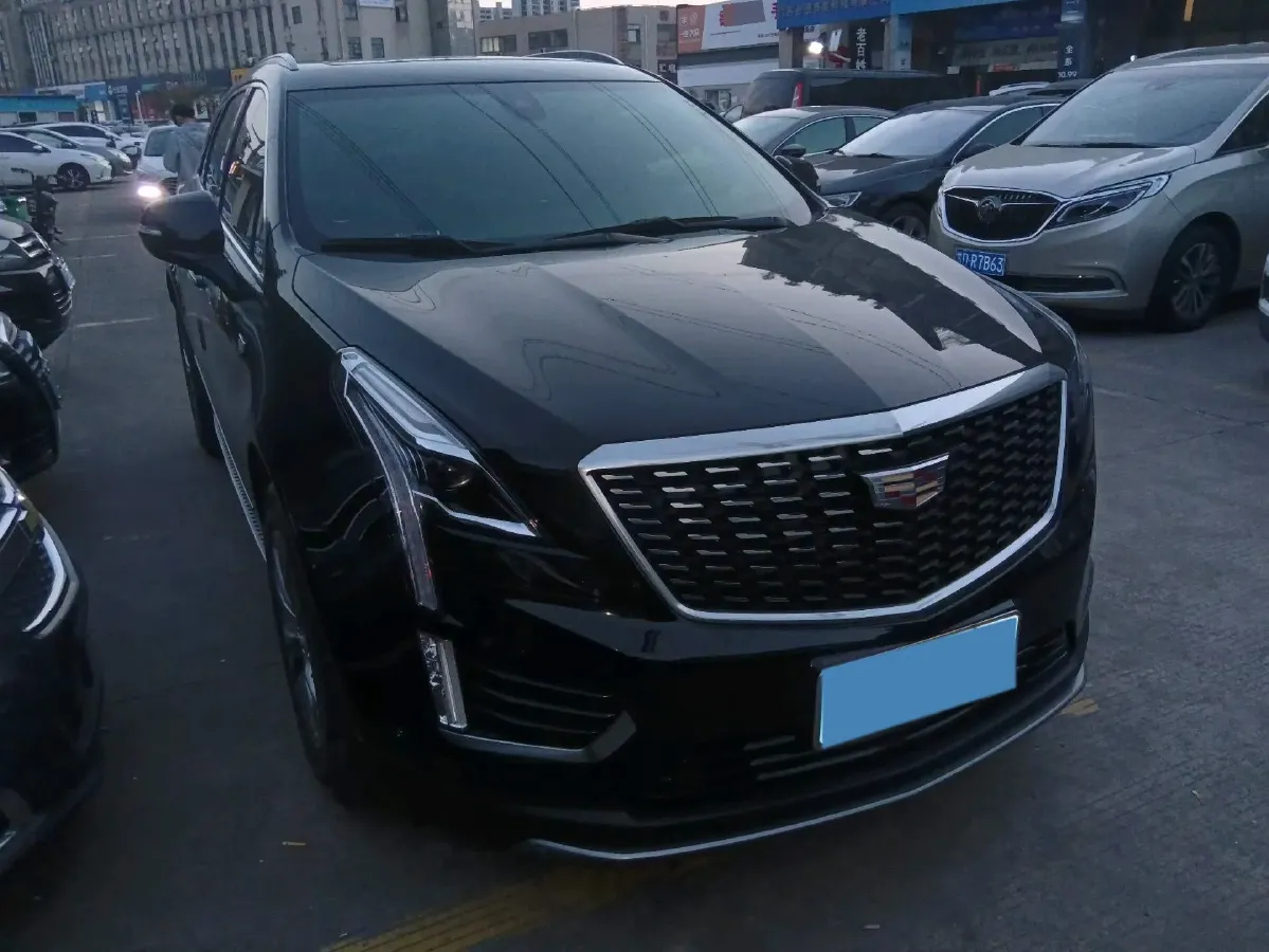 2023 Cadillac XT5 2.0T 237HP L4 9AT,autocango,china used car exporter,china ev exporter,chinese used car exporter,chinese used ev exporter