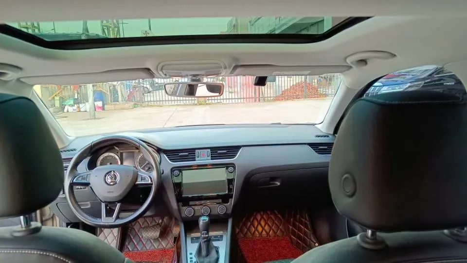 2018 Skoda Octavia 1.2T 116HP L4 7DCT,autocango,china used car exporter,china ev exporter,chinese used car exporter,chinese used ev exporter