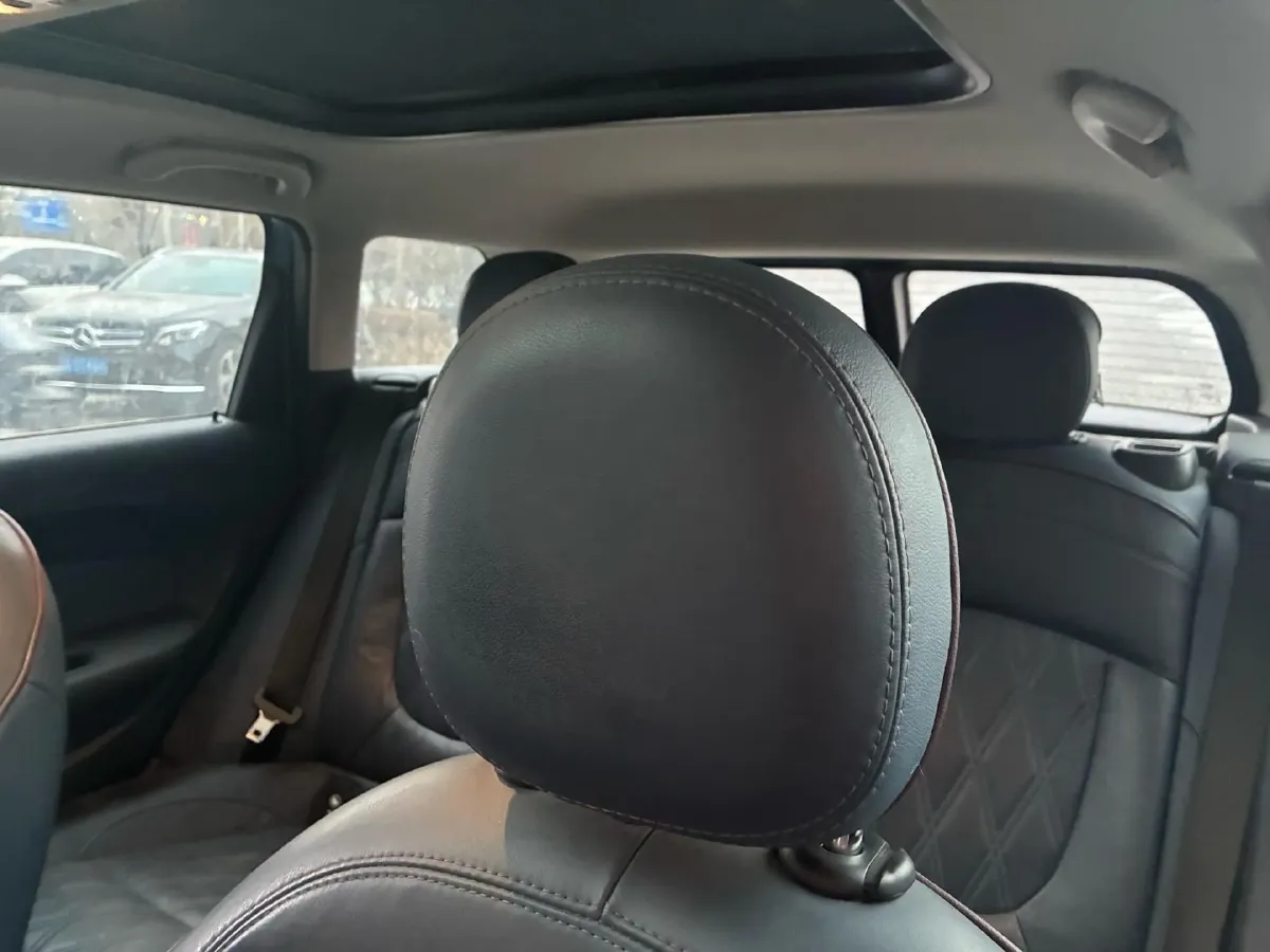 2016 MINI CLUBMAN 1.5T 136HP L3 6AT,autocango,china used car exporter,china ev exporter,chinese used car exporter,chinese used ev exporter