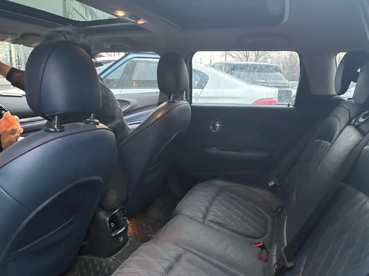 2016 MINI CLUBMAN 1.5T 136HP L3 6AT,autocango,china used car exporter,china ev exporter,chinese used car exporter,chinese used ev exporter