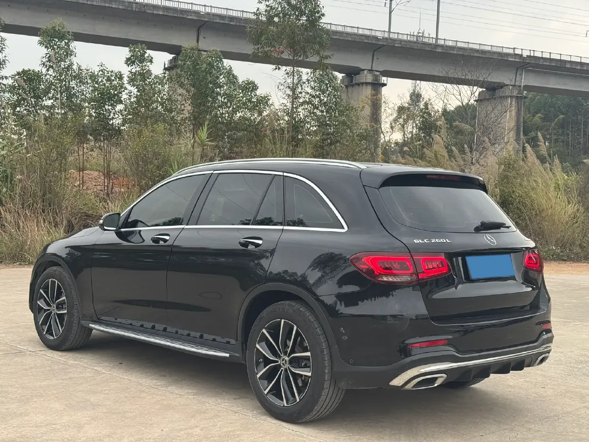 2020 Mercedes-Benz GLC Class 2.0T 197HP L4 9AT,autocango,china used car exporter,china ev exporter,chinese used car exporter,chinese used ev exporter