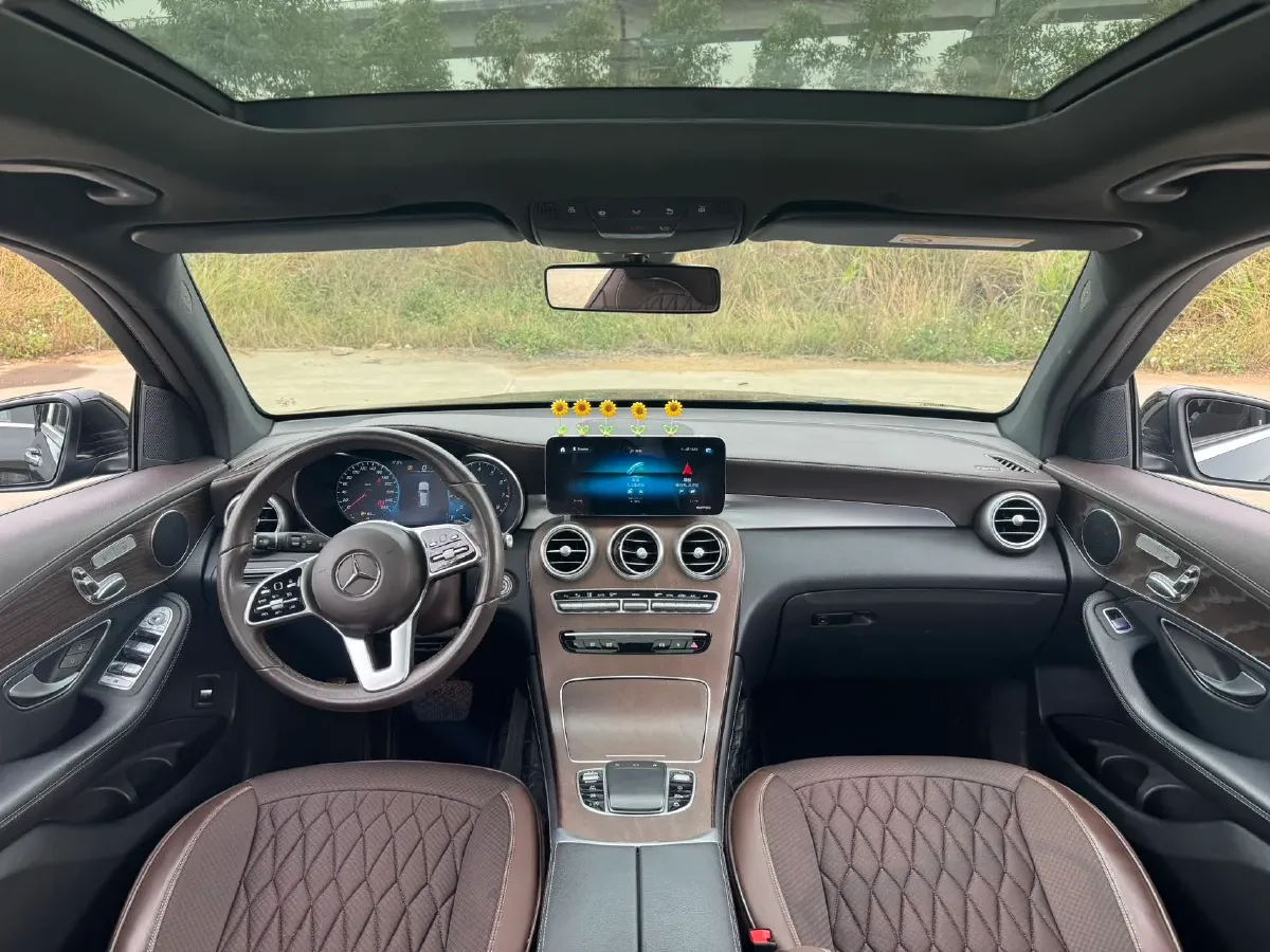 2020 Mercedes-Benz GLC Class 2.0T 197HP L4 9AT,autocango,china used car exporter,china ev exporter,chinese used car exporter,chinese used ev exporter