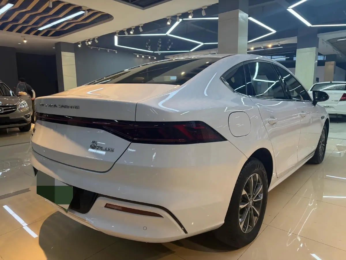 2024 BYD Qin Plus 1.5L 110HP L4 E-CVT PHEV 8.32KWH,autocango,china used car exporter,china ev exporter,chinese used car exporter,chinese used ev exporter